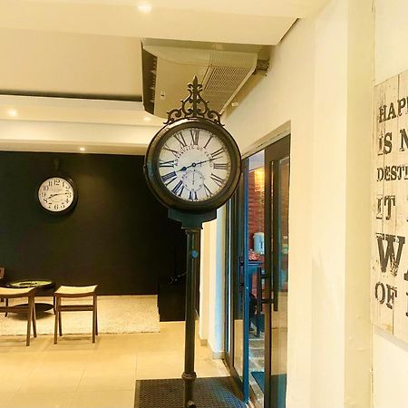 Clock Inn Colombo Exteriör bild